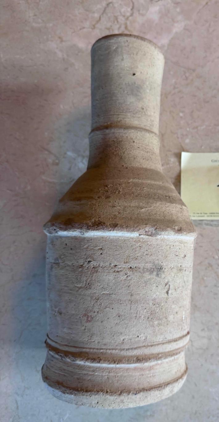 Bouteille terre cuite